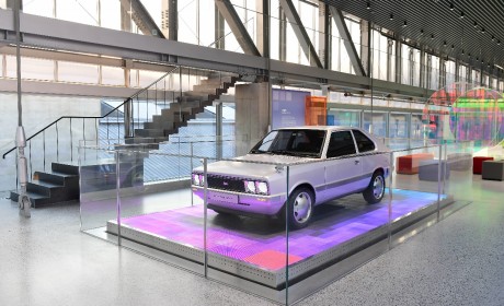 现代汽车展出“传承系列 PONY”融古铄今 引领未来创新设计风向标