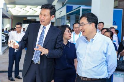 赛麟汽车亮相2019世界新能源汽车大会