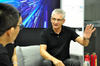 科沃斯的坚定从容：一步步建立起属于斯威的家族系列