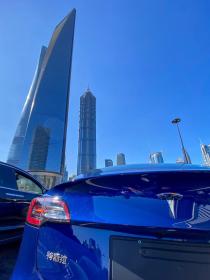国产特斯拉Model3已上路行驶 我们何时能买到售价不到30万的特斯拉呢？