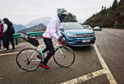 体验 | 有趣灵魂自成一派 在成都秋名山与途岳感受30分钟四季变幻
