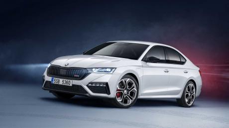 斯柯达首款性能版插混车型Octavia RS iV发布，外观凶猛运动感十足