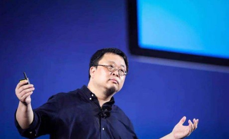 罗永浩下场直播要卖车了？我们已经给他准备好了“口播稿”