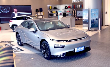 看完果断不买特斯拉 小鹏P7/比亚迪汉 EV/特斯拉Model 3的全方位
