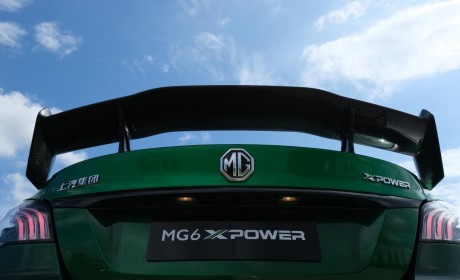 年轻人的第一台官改车：试驾MG6 XPOWER