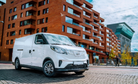 2021款上汽大通MAXUS EV30上市 12.88万元起售