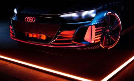 零百加速3.5秒/与R8共线生产 奥迪e-tron GT最新预告图曝光