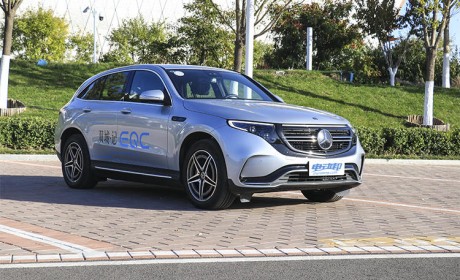 享受扎实底盘与S级的静谧性 试驾梅赛德斯-奔驰EQC