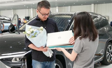 蔚来ES8开始交付用户，预计国庆节前陆续交付一万台