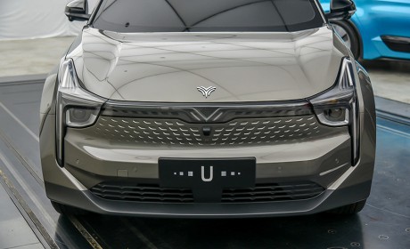 能否绝地求生？ 实拍合众新能源“U”