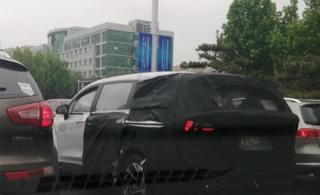 北京现代MPV谍照曝光 比奥德赛更大 预计16万起