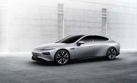 何小鹏讲解 P7 跑进4秒俱乐部NEDC续航600KM P7牛在哪？
