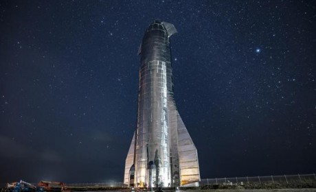 SpaceX：将在之后三年左右实现“星舰”载人着陆月球