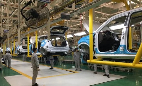 中国品牌市场份额跌至新低 一半品牌将倒闭？