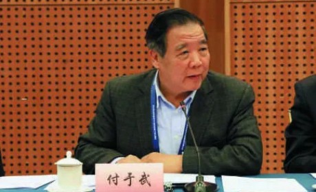 危中有机 变局中辟新路：八位汽车行业专家详解政府工作报告