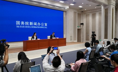 一周热点 | 北京拟一次性增发2万新能源指标/朱华荣将任长安董事长/宝马牵手国电