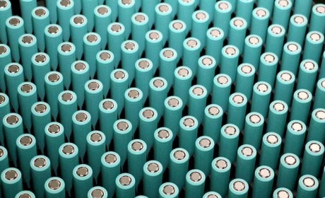 工信部：前5月全国规模以上电池制造企业营收2490亿 同比降11.5%