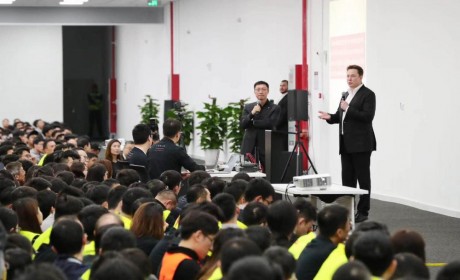 特斯拉向中国用户交付国产Model 3 中国成其股价“摇摆因素”