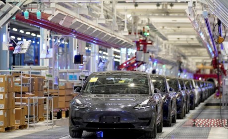 消息称特斯拉将推出磷酸铁锂电池的国产Model 3