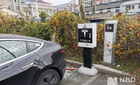 充不满、掉电快，“怕冷”的磷酸铁锂Model 3如何帮车主们熬过冬天？