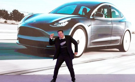 你知道吗？蔚来理想小鹏去年全年交付都比不上国产Model 3一辆车的量