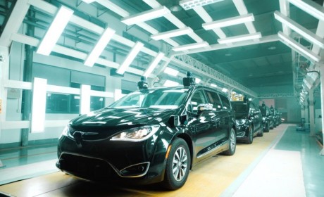 AutoX的RoboTaxi超级工厂首曝光 出厂即可无人驾驶