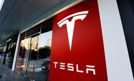 特斯拉将生产右舵版Model 3 六月前英国发售