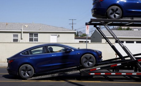 特斯拉获准在欧洲交付Model 3 启动交付成马斯克关注事项