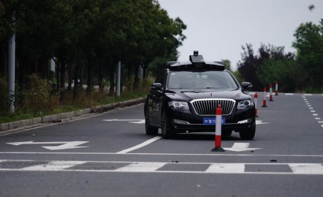 5G无人驾驶啥感觉？记者在社会开放道路上首次体验