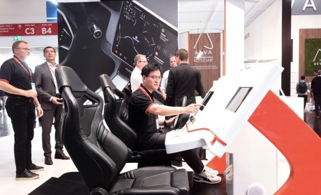 IAA Mobility 2023：亿咖通科技迎来首秀 马卡鲁沉浸式数字座舱亮相