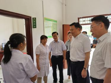 中国一汽开展脱贫攻坚实地调研 持续巩固脱贫成果