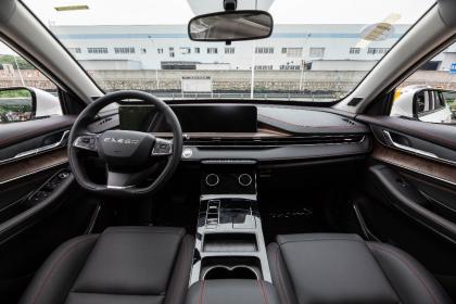 十万级极智SUV首选 星途LX1.5T乘风破浪版到店