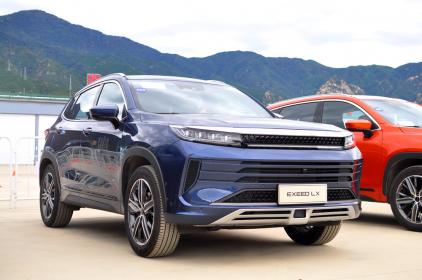 试驾星途LX 1.5T乘风破浪版 10万元竟然配双12.3英寸液晶屏