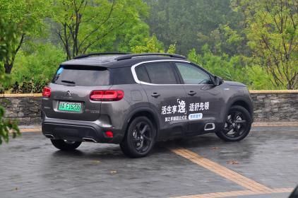 东风雪铁龙天逸PHEV的试驾，感受到了法系车的另一面