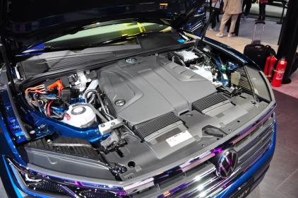 能续航至少1000km的途锐eHybrid 试驾后又发现了更多惊喜