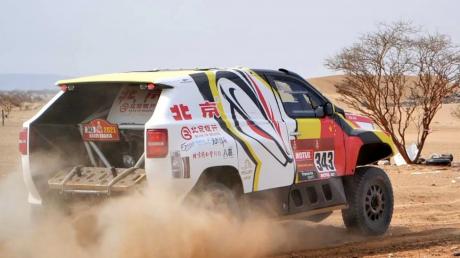 实硬不虚 北京越野竞赛级拉力车BJ40惊现达喀尔