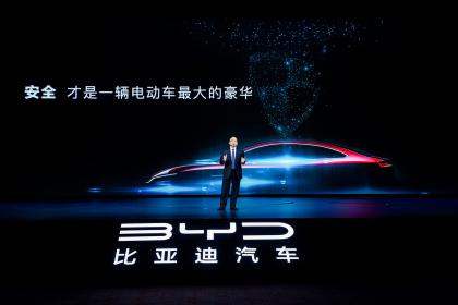 四车齐发 比亚迪宣布纯电全系搭载刀片电池