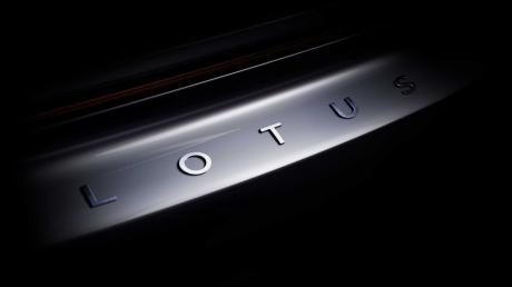 科技运动风格明显 全新路特斯EMIRA内饰曝光