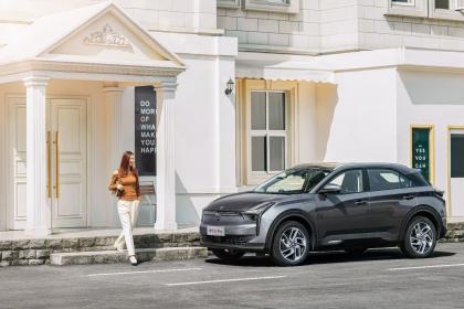 哪吒汽车11月交付10013台 成功迈入月销万辆俱乐部