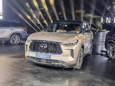 全面展现东方式豪华/能否和宝马X5 L竞争？ 英菲尼迪全新QX60预售45万起