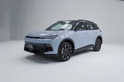 10万元级华为智能SUV 北京汽车魔方的看家本领有哪些