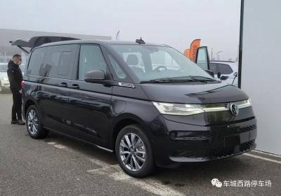 大众Multivan T7欧洲实拍，进入国内竞争力究竟如何？
