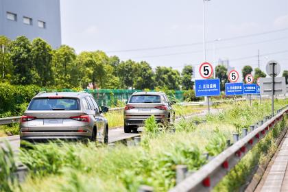 柯迪亚克都会经历什么考验？解密斯柯达汽车多边形质量测试场