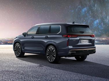 星途揽月上市周年记 一览中国高端品牌的进取心