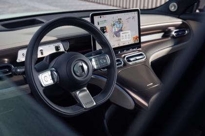 全新smart精灵#1全球首秀 纯电续航里程560km