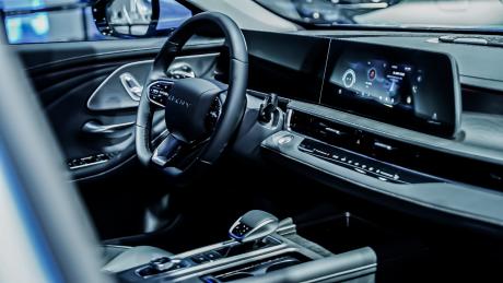 奇瑞汽车全球首发混动技术品牌“DP-i智能混动架构”