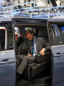 IAA Transportation 2022：上汽大通MAXUS MIFA 9、T90 EV欧洲上市
