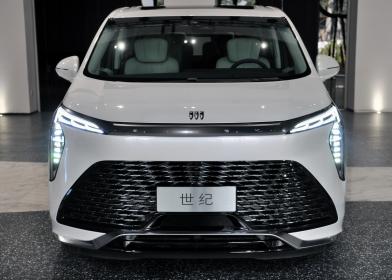 满足高端多人双场景出行 静态体验别克世纪CENTURY六座版