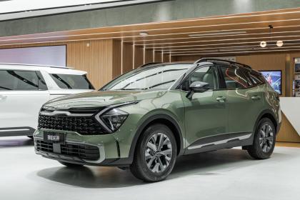 开启电动化转型 起亚中国首家City Store开业