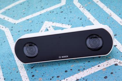 博世与梅赛德斯-奔驰合作推出的自动泊车技术获批商用